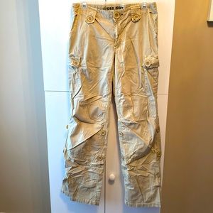 Old Navy Vintage Women’s adjustable chino cargo pants Size 8